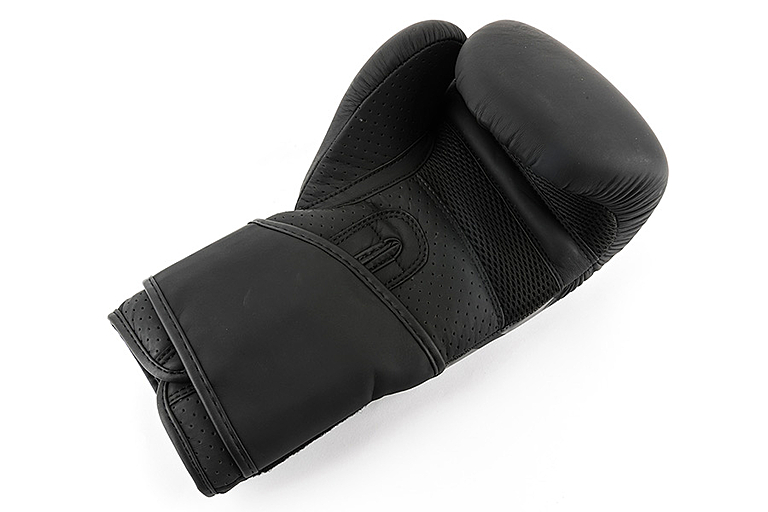 Боксерские перчатки UFC Tonal Boxing Black, 14oz 768_512